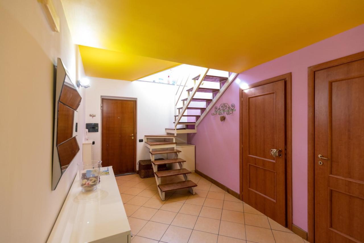 Colored House Until 7 People Above Sqplebiscito Naples Exterior photo